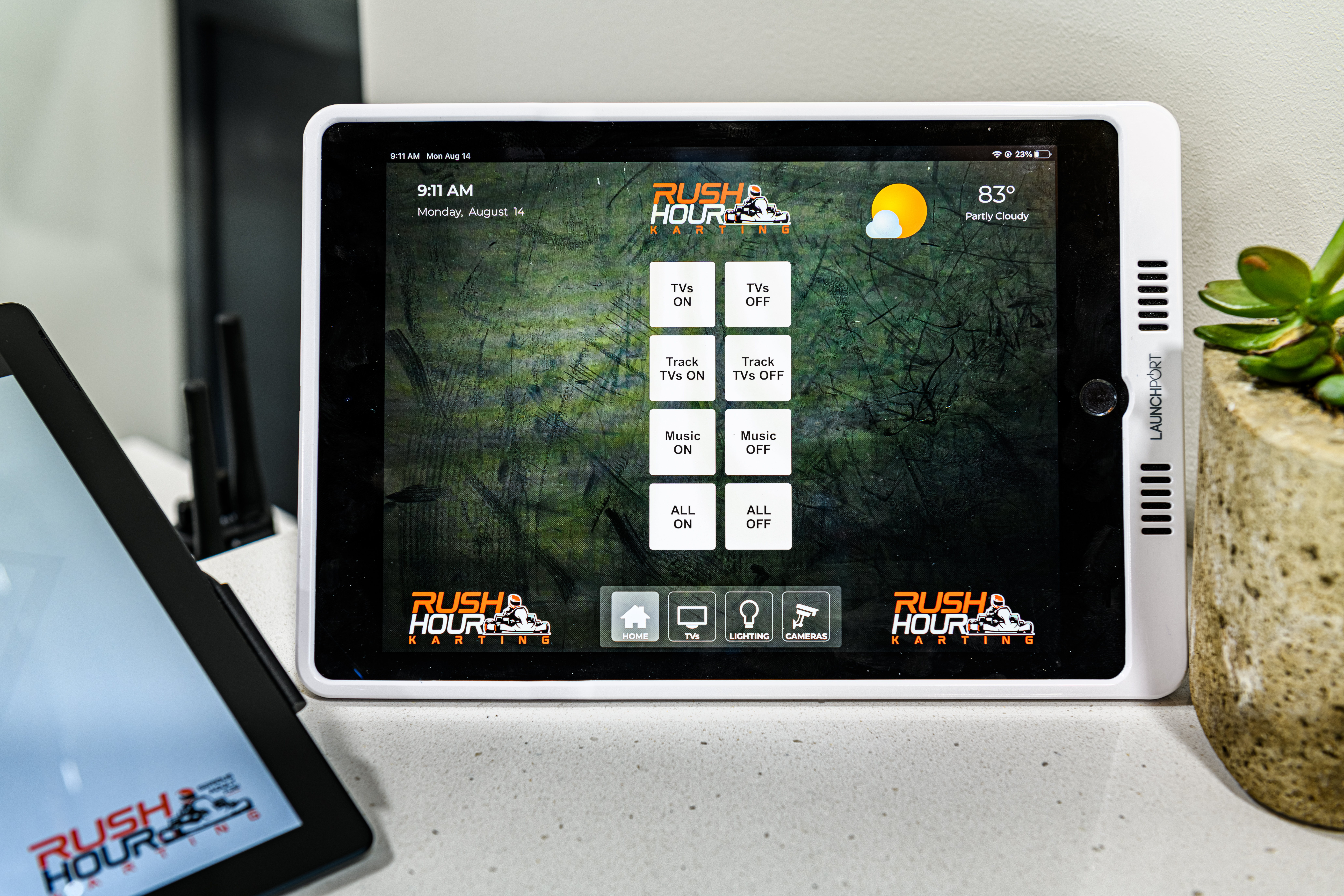 RTI touchscreen home control tablet